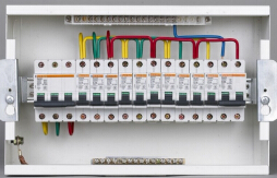  時(shí)代在前進(jìn)，風(fēng)機(jī)消防配電箱緊跟其上